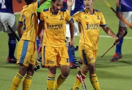 ranjit-singh-in-yellow-in-celebrating-3rd-goal-for-jpw-during-3rd-place-match-of-hhil2013-at-ranchi-2