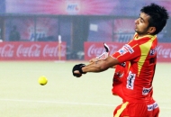 manpreet-singh-player-of-rr-in-action-against-upw-2_0