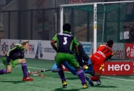 floris-evers-scored-a-second-goal-for-ranchi-rhinos-against-delhi-waveriders-at-delhi-on-30th-jan-2013-1