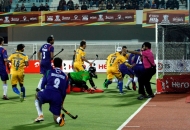 first-goal-for-punjab-hitting-by-dwyer-jame-his-captain-against-up-wizards-at-jalandhar-on-17th-jan-2013-1