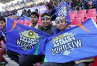 crowd-of-lucknow-cheering-the-teams