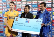 simon-orchard-received-man-of-the-match-award