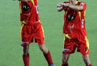floris-evers-left-and-bosco-perez-pla-right-in-gangnam-style-after-won-the-match-no-17-of-hhil2013-at-ranchi-1