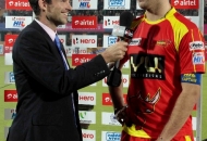 presentation-ceremony-after-the-match-between-rr-vs-upw-at-ranchi-during-1st-semi-final-6