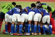 upw-team-huddles-before-start-the-match-at-ranchi-on-9th-feb-2013
