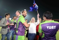delhi-waveriders-team-after-winning-the-2nd-semi-finals-at-ranchi-against-jpw-on-9th-feb-2013-4
