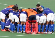 upw-huddles-before-the-match