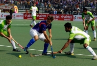 delhi-waveriders-and-up-wizards-in-action-during-their-match-at-lucknow-on-19th-jan-2013-1