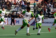 delhi-waveriders-in-action-against-up-wizards-at-lucknow-on-19th-jan-2013